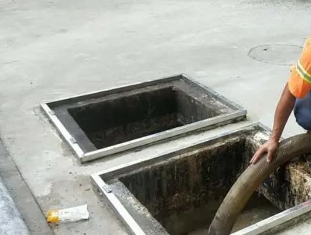 涧西化粪池清理